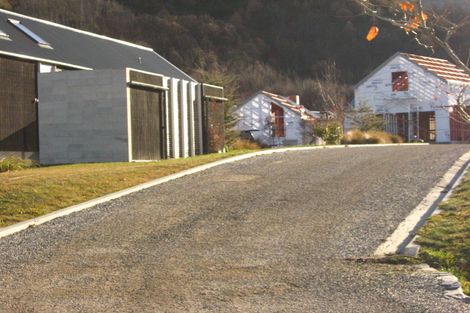 Photo of property in Butel Park, 20 Essex Avenue, Arrowtown, 9302