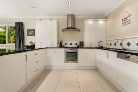 Photo of property in 100 Falcon Drive, Welcome Bay, Tauranga, 3112