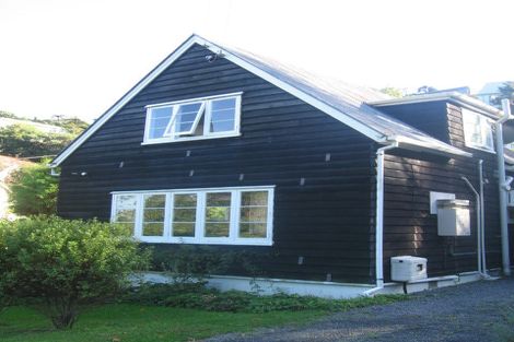 Photo of property in 20 Waitohu Road, York Bay, Lower Hutt, 5013