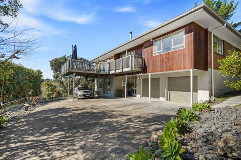 Photo of property in 54 Saddleback Rise, Murrays Bay, Auckland, 0630