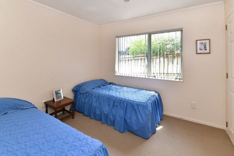 Photo of property in 9 Kath Hopper Drive, Orewa, 0931