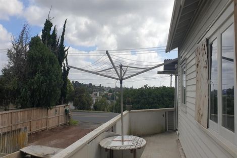 Photo of property in 72 Don Buck Road, Massey, Auckland, 0614