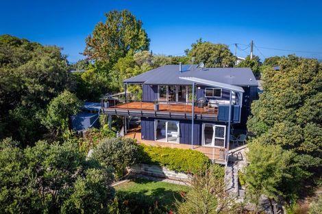 Photo of property in 27 Anarewa Crescent, Kaiteriteri, Motueka, 7197