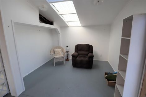 Photo of property in 11 West Coast Road, Te Kopuru, 0391