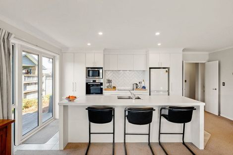 Photo of property in 12 Jarrett Terrace, Leamington, Cambridge, 3432