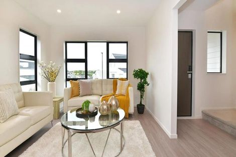 Photo of property in 46 Resolution Drive, Gulf Harbour, Whangaparaoa, 0930