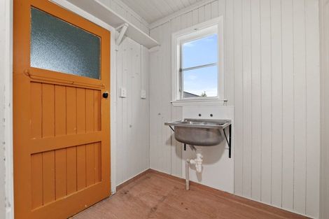 Photo of property in 8 Lyall Place, Bryndwr, Christchurch, 8053