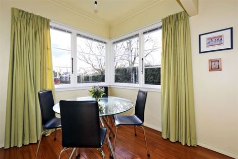 Photo of property in 814 Park Road South, Akina, Hastings, 4122