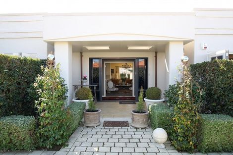 Photo of property in 42 Pukekura Place, Taradale, Napier, 4112