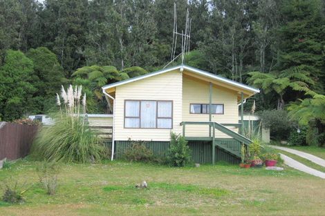 Photo of property in 117 Park Avenue, Whangamata, 3620