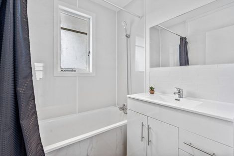 Photo of property in 5 Church Street, Onerahi, Whangarei, 0110