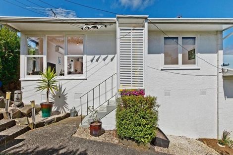 Photo of property in 2/37 Esmonde Road, Takapuna, Auckland, 0622
