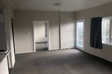 Photo of property in 112 Tirimoana Road, Te Atatu South, Auckland, 0602