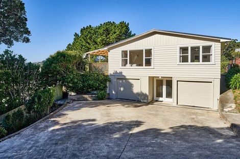 Photo of property in 22 Angell Street, Johnsonville, Wellington, 6037