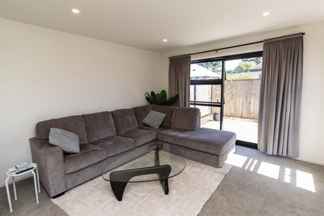 Photo of property in 9/35 Sladden Street, Naenae, Lower Hutt, 5011