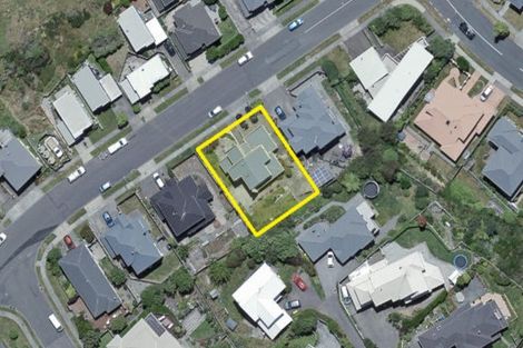 Photo of property in 5 Erlestoke Crescent, Churton Park, Wellington, 6037