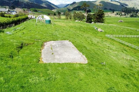 Photo of property in 98 Konini Street, Tokomaru, Palmerston North, 4474