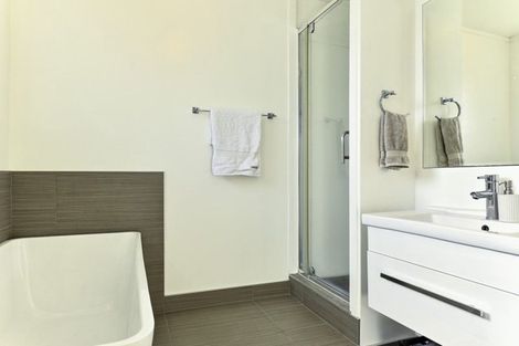 Photo of property in 7/11 Kingsway Avenue, Sandringham, Auckland, 1025
