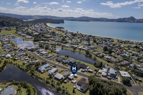 Photo of property in 13 Motukorure Parade, Cooks Beach, Whitianga, 3591
