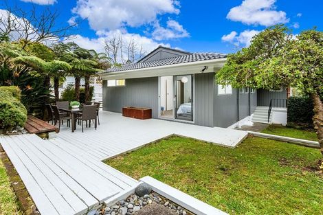 Photo of property in 12 Gretel Place, Hillcrest, Auckland, 0627