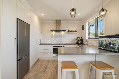 Photo of property in 98 Hall Road, Ngongotaha, Rotorua, 3010