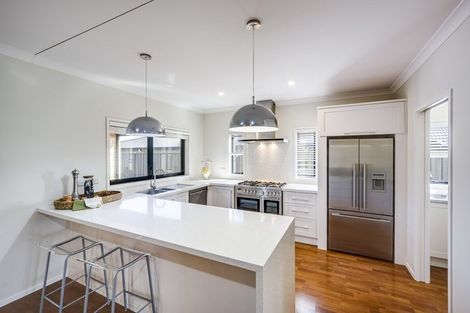 Photo of property in 6 Percy Berry Place, Havelock North, 4130