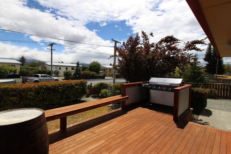 Photo of property in 4 Hopkins Road, Twizel, 7901