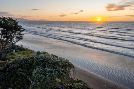 Photo of property in 5a Willow Grove, Raumati Beach, Paraparaumu, 5032
