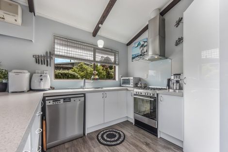 Photo of property in 103a Milton Terrace, Picton, 7220