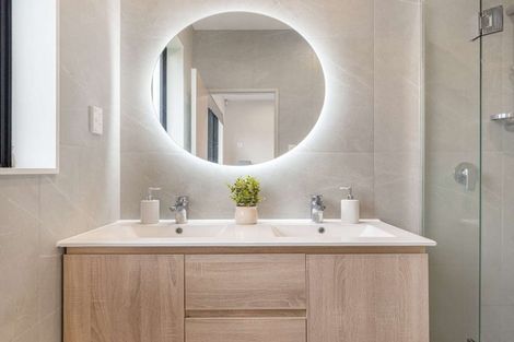 Photo of property in 28 Perkins Street, Papakura, 2110