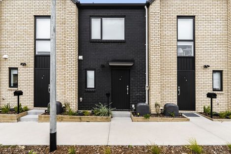 Photo of property in 25/125b Metcalfe Road, Ranui, Auckland, 0612