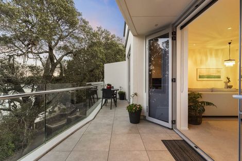 Photo of property in 1/7 The Promenade, Takapuna, Auckland, 0622