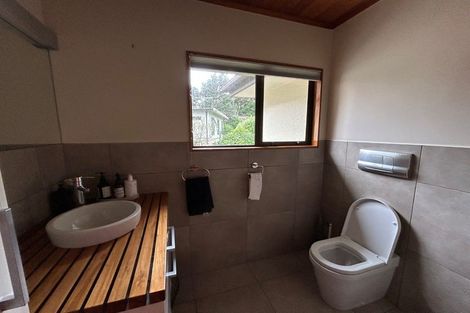 Photo of property in 16 Trevor Terrace, Paremata, Porirua, 5024