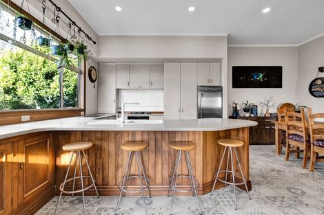 Photo of property in 201 Lincoln Road, Inglewood, 4389