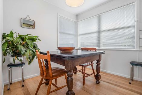 Photo of property in 64 Garden Heights Avenue, Glenview, Hamilton, 3206