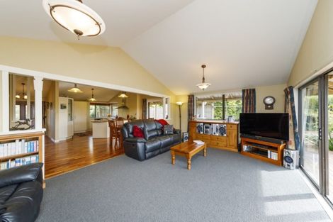 Photo of property in 77 Kilkern Road, Marton, Bulls, 4894