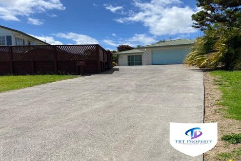 Photo of property in 14 Crail Court, Totara Heights, Auckland, 2105