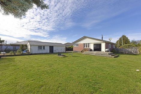 Photo of property in 336 Waterloo Road, Islington, Christchurch, 8042