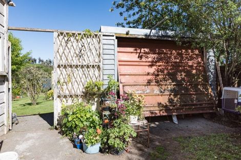Photo of property in 16 Eagle Street, Waipawa, 4210