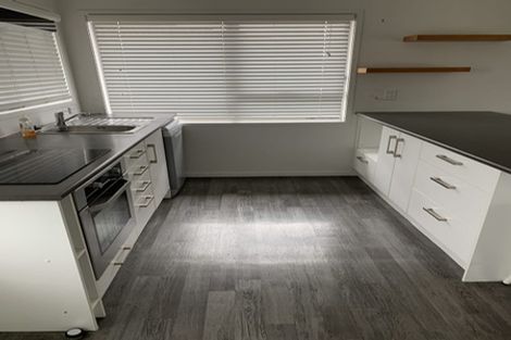 Photo of property in 2/6 Olena Avenue, Sunnyhills, Auckland, 2010