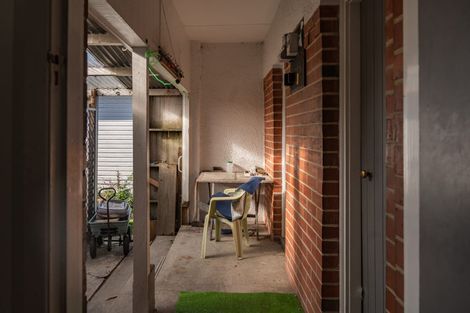 Photo of property in 33 Shakespeare Street, Milton, 9220