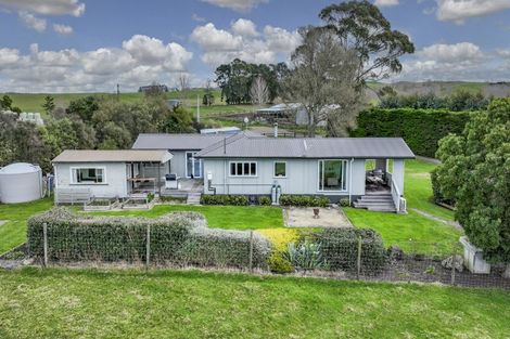 Photo of property in 90 Monks Road, Te Onepu, Hastings, 4174