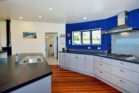 Photo of property in 225 Mahia East Coast Road, Mahia, 4198