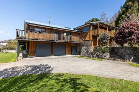 Photo of property in 1a Lismore Street, Strandon, New Plymouth, 4312