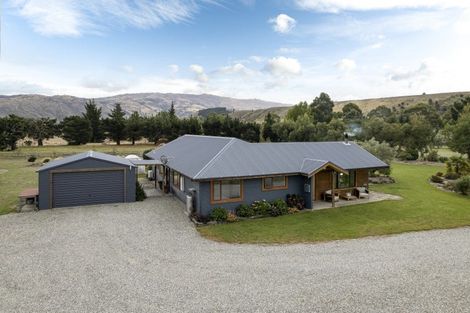 Photo of property in 94a Springvale Road, Clyde, Alexandra, 9391