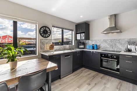 Photo of property in 73 Mclarin Road, Glenbrook, Waiuku, 2681