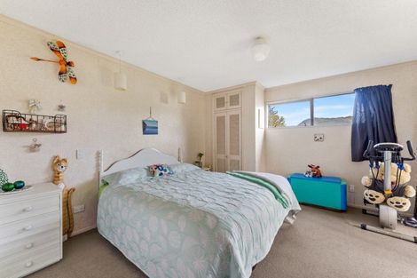 Photo of property in 4 Huia Street, Waikawa, Picton, 7220