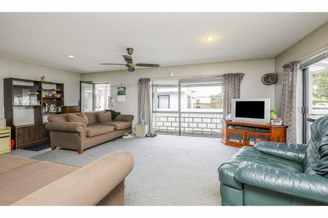 Photo of property in 39 Hutton Street, Otahuhu, Auckland, 1062
