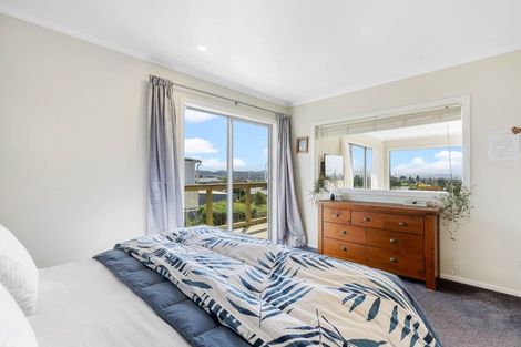 Photo of property in 2/17 Moffat Road, Red Beach, 0932