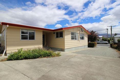 Photo of property in 4 Hopkins Road, Twizel, 7901